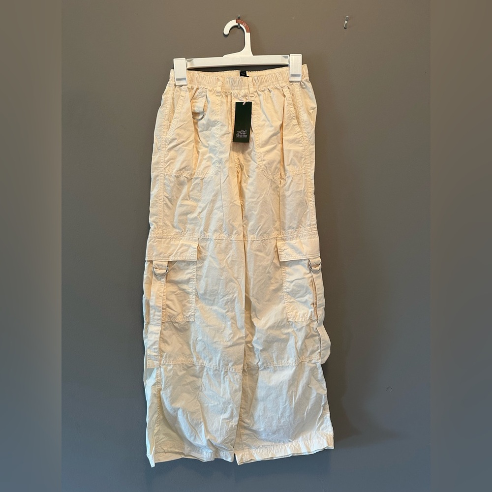 Wild Fable Off-White Cargo Pants